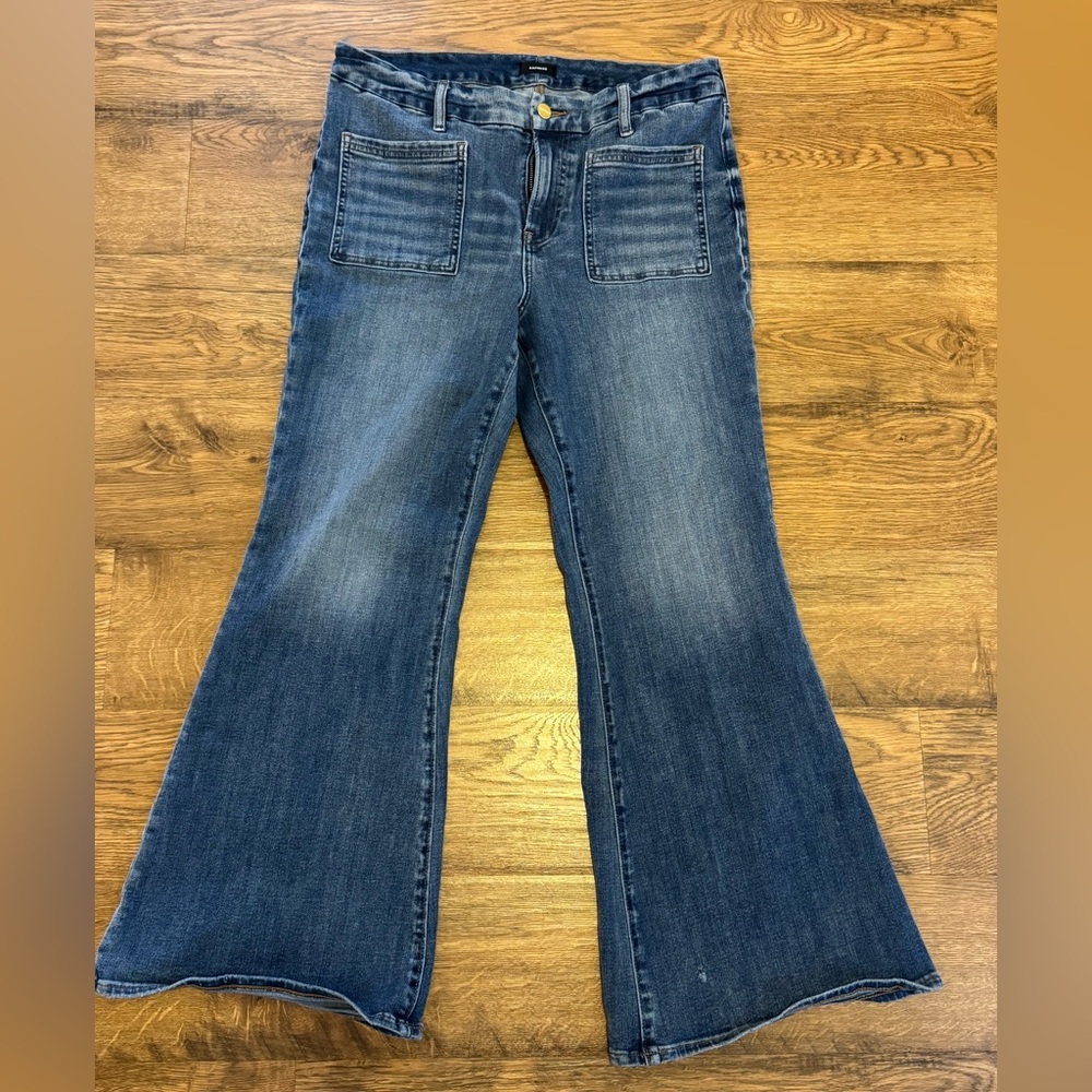 Express flare jeans